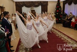 Впечатлением от рождественского бала, который состоялся в Ивановском районном центре культуры и народных традиций, делится поэтесса из аг. Мотоль Валентина Бакун